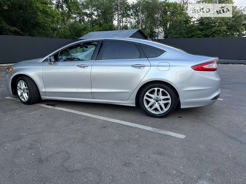 Седан Ford Fusion 2015 в Броварах