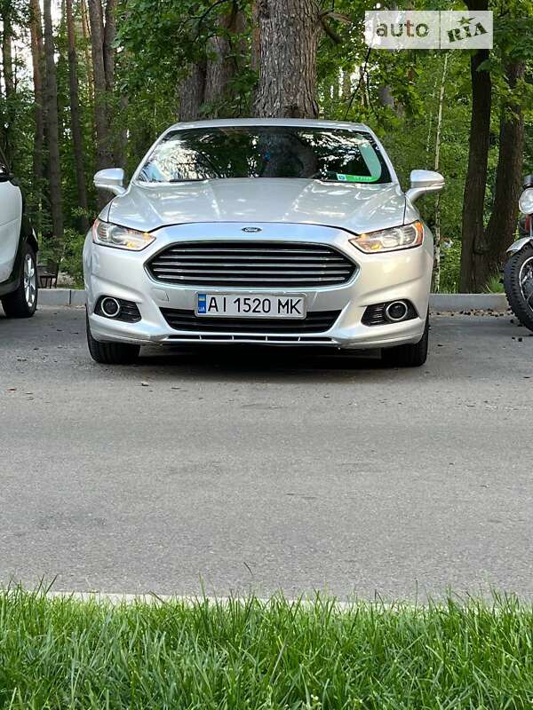 Седан Ford Fusion 2015 в Броварах