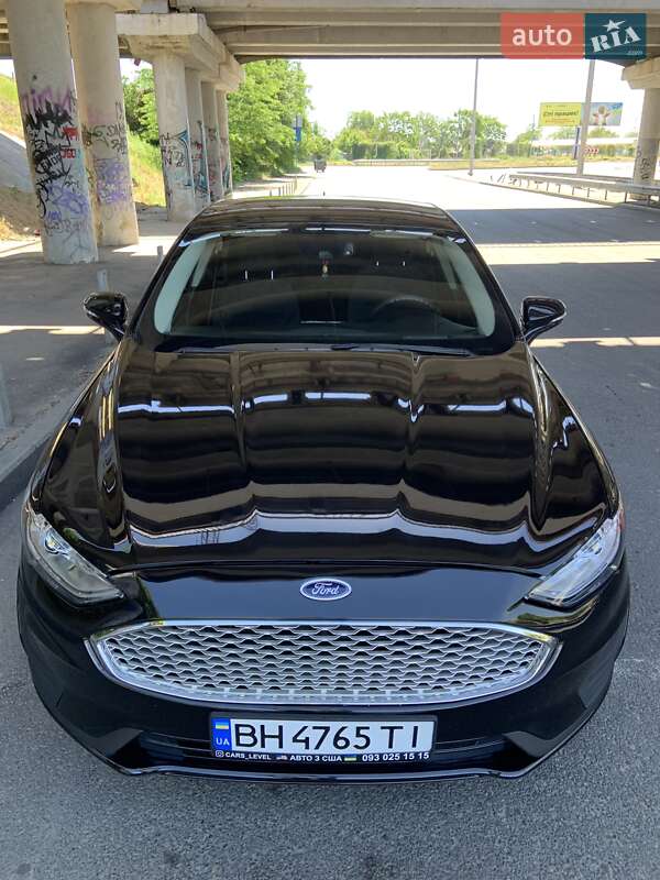 Седан Ford Fusion 2019 в Одессе