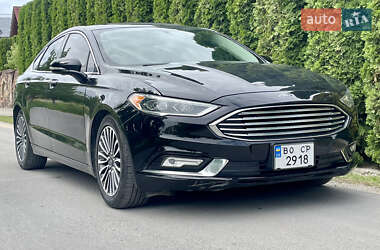 Седан Ford Fusion 2017 в 