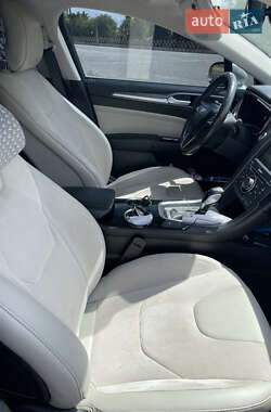 Седан Ford Fusion 2014 в Харкові
