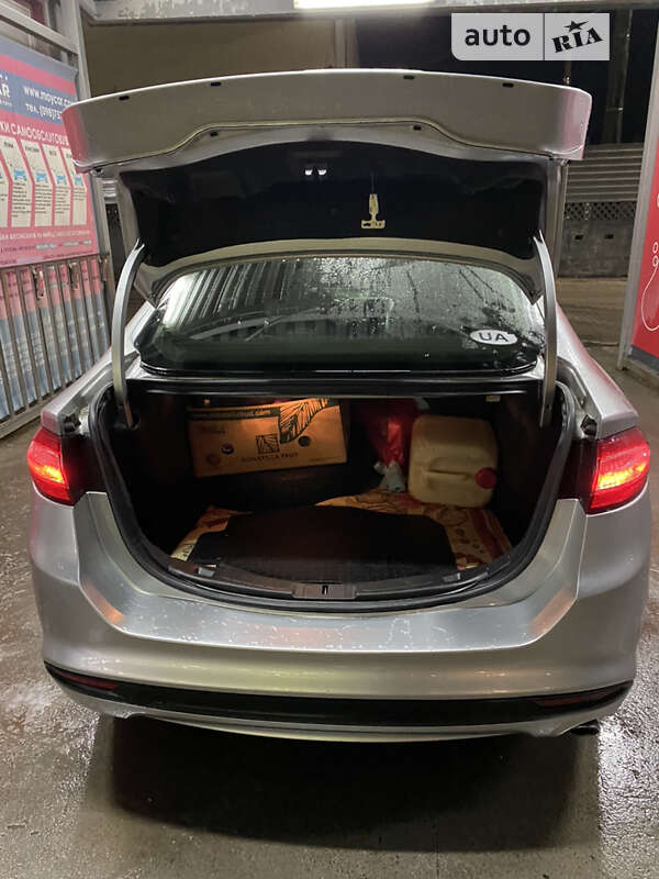 Седан Ford Fusion 2015 в Тростянце фото 15 Седан Ford Fusion 2015 в Тростянце