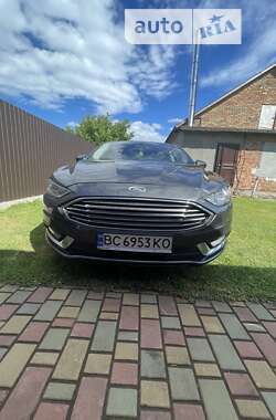 Седан Ford Fusion 2017 в Червонограде