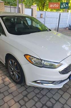 Седан Ford Fusion 2017 в Славянске