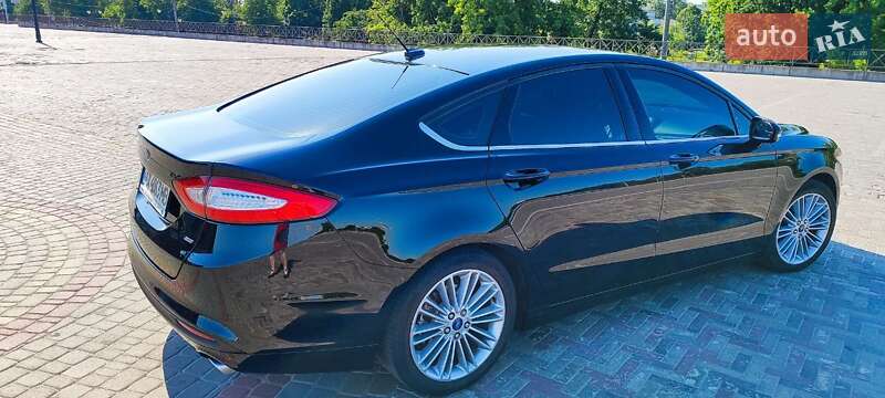 Седан Ford Fusion 2016 в Харькове