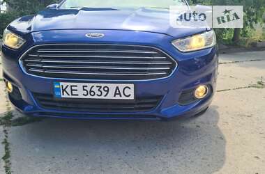 Седан Ford Fusion 2015 в Дніпрі