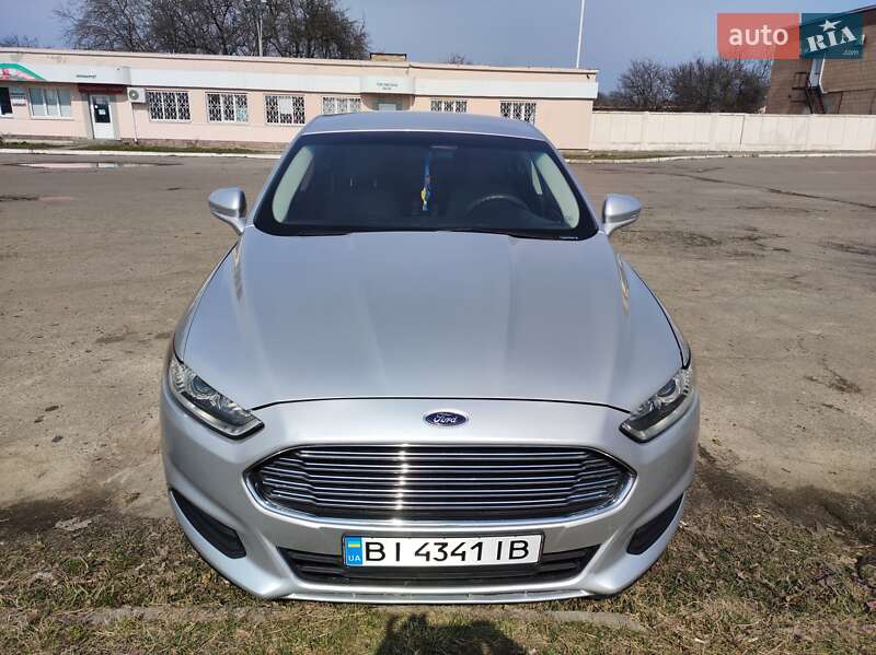 Седан Ford Fusion 2015 в Полтаве