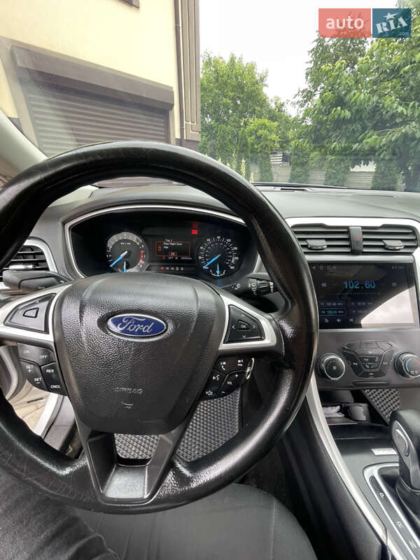 Седан Ford Fusion 2015 в Вінниці