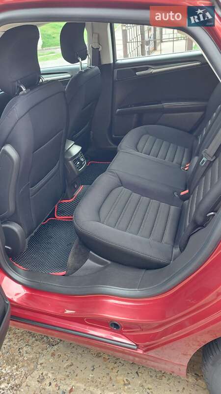 Седан Ford Fusion 2012 в Сумах