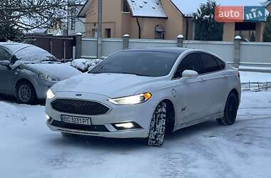 Седан Ford Fusion 2017 в Львові