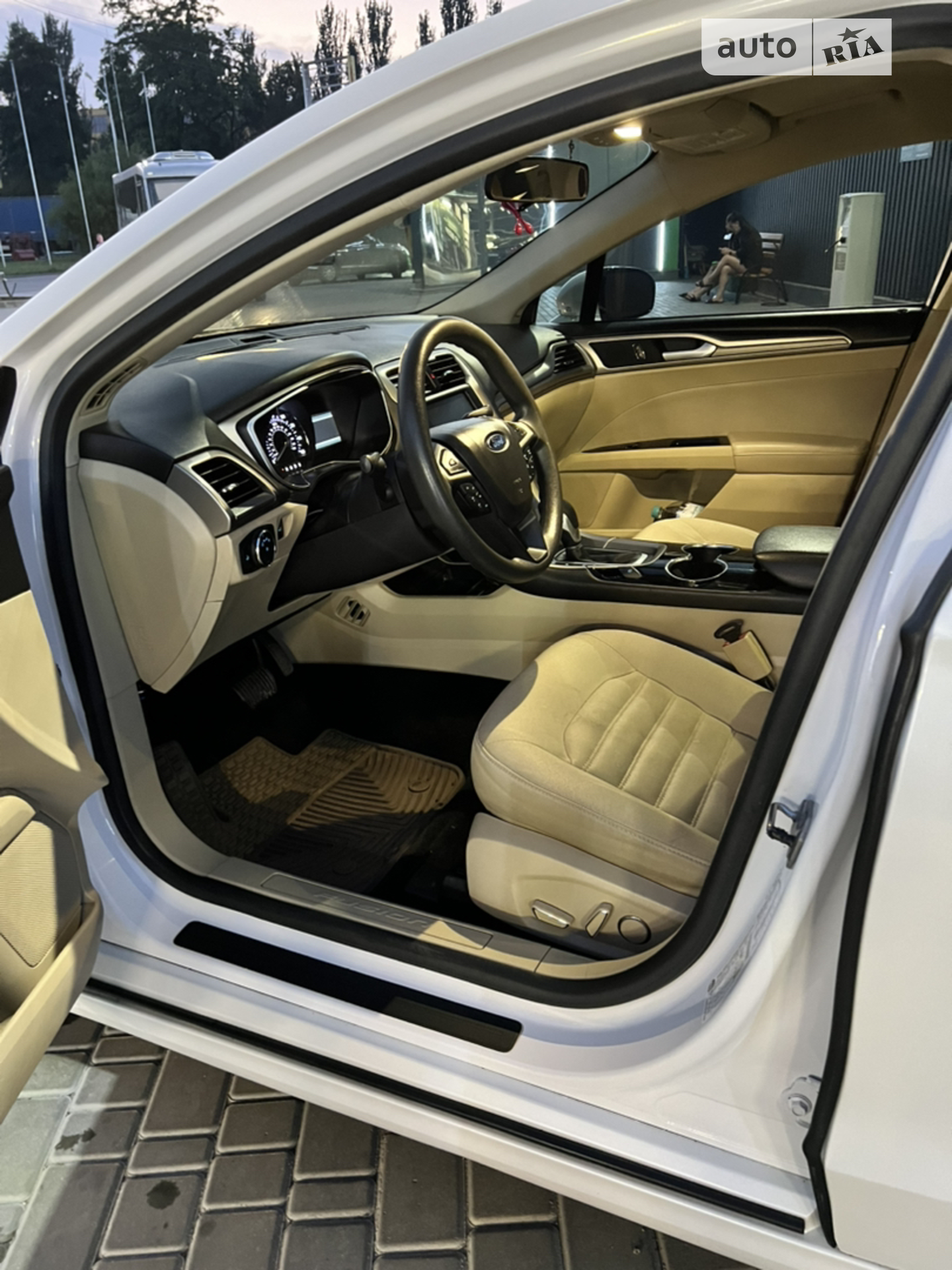 2013 Ford Fusion - мініатюра 13