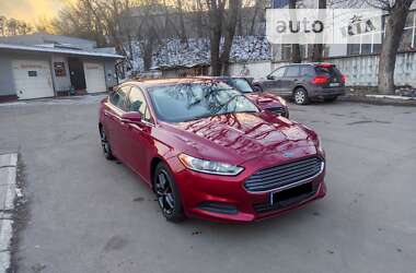 Седан Ford Fusion 2015 в Києві