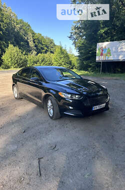 Седан Ford Fusion 2014 в Хмельницькому