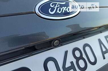 Седан Ford Fusion 2016 в Запоріжжі