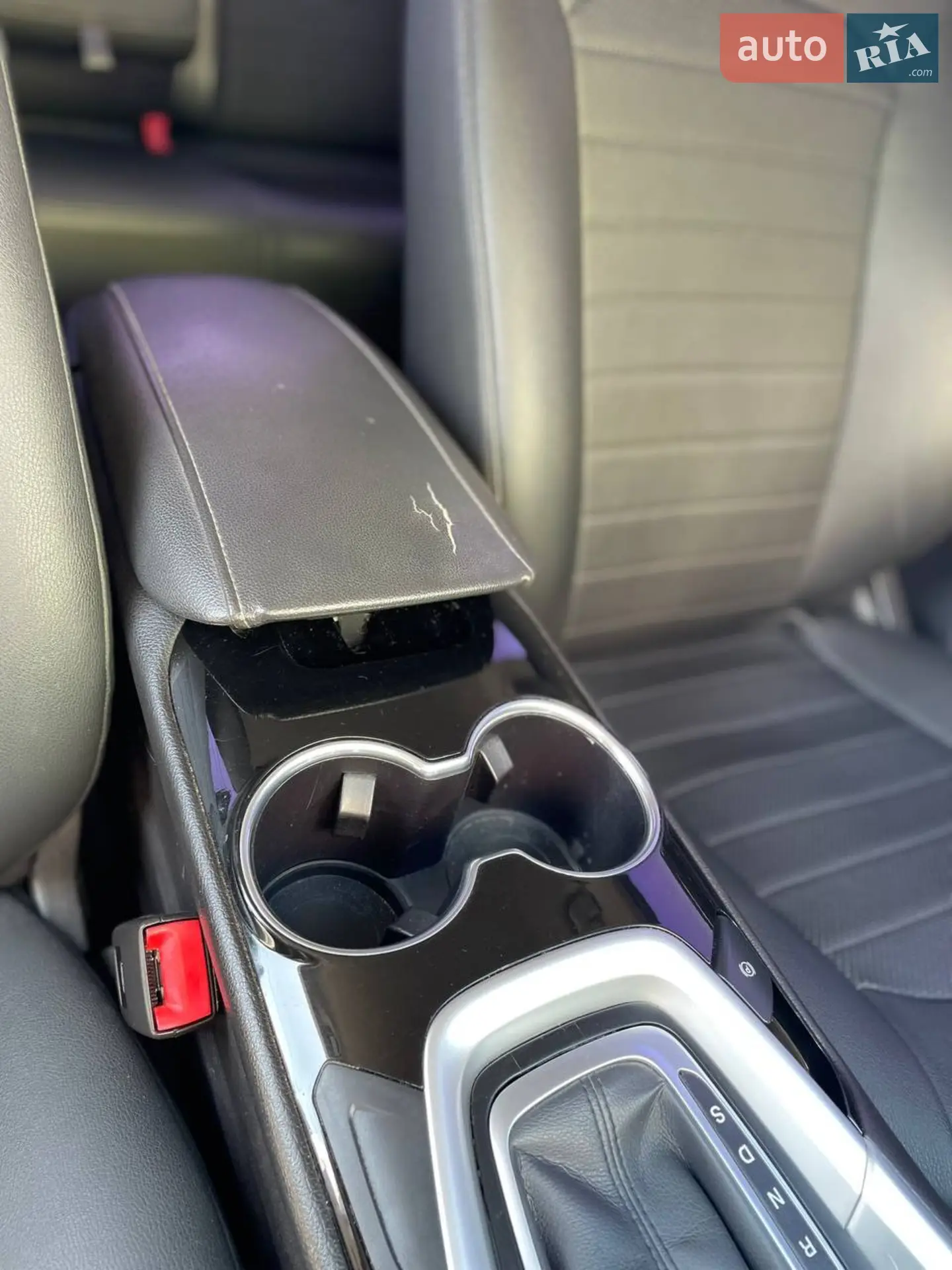 2016 Ford Fusion - мініатюра 17