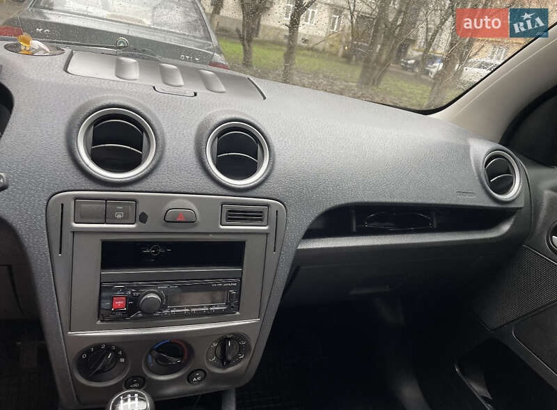 Хэтчбек Ford Fusion 2008 в Ивано-Франковске фото 11 Хэтчбек Ford Fusion 2008 в Ивано-Франковске