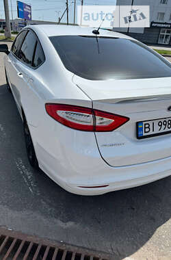 Седан Ford Fusion 2016 в Полтаві