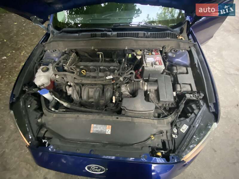 Седан Ford Fusion 2016 в Киеве