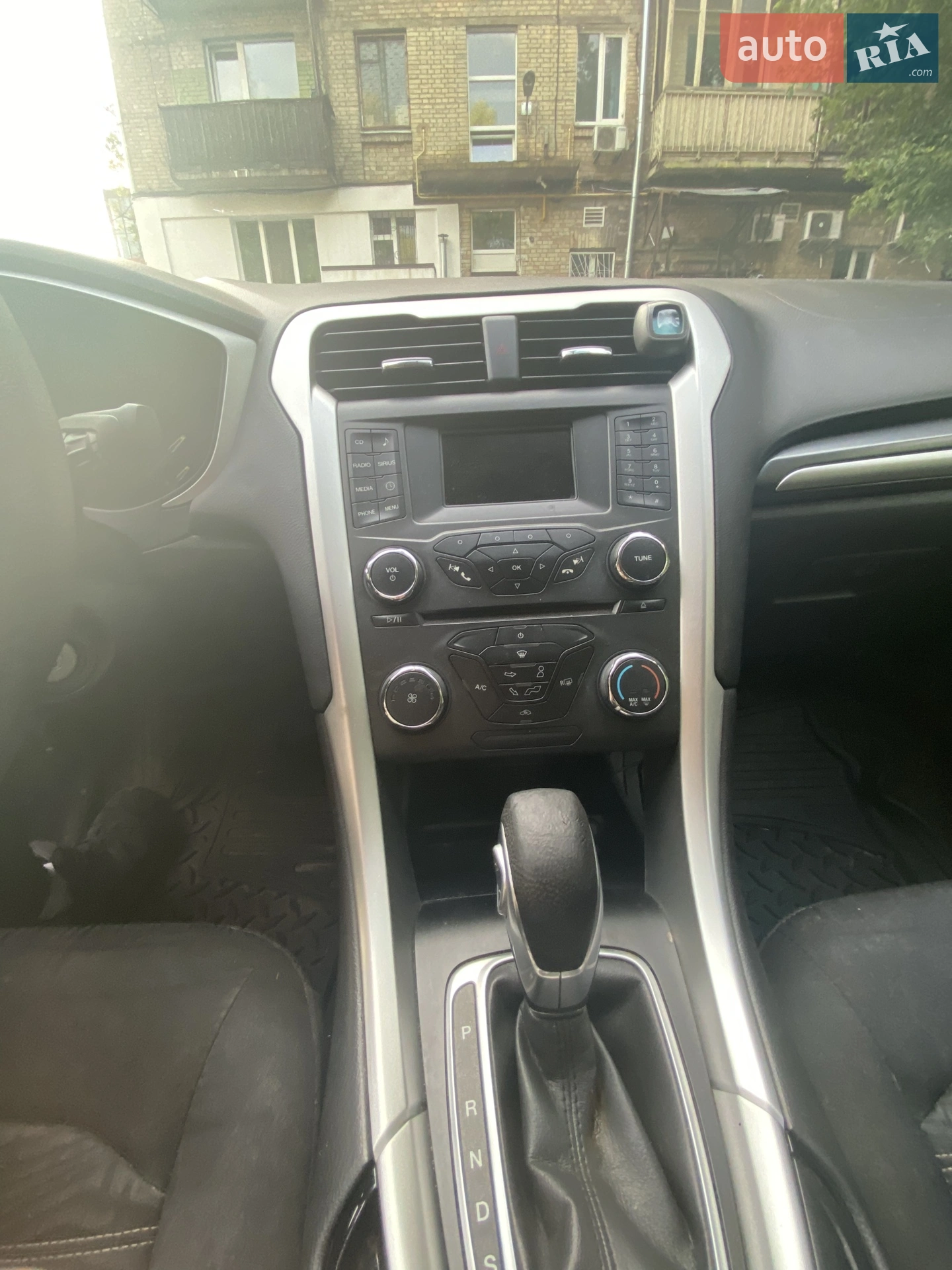 2016 Ford Fusion - мініатюра 16