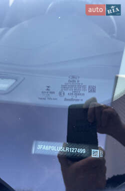 Седан Ford Fusion 2019 в 