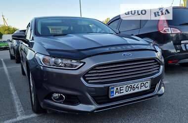 Седан Ford Fusion 2014 в Дніпрі