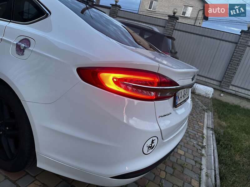 Седан Ford Fusion 2018 в Софиевской Борщаговке