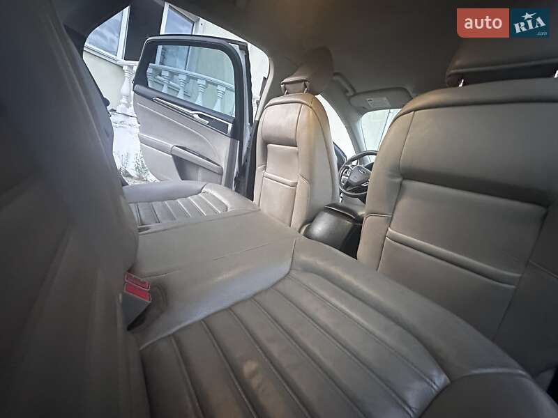 Седан Ford Fusion 2018 в Софиевской Борщаговке