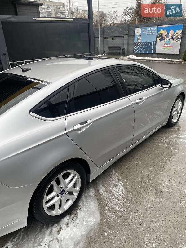 Седан Ford Fusion 2016 в Кременчуге