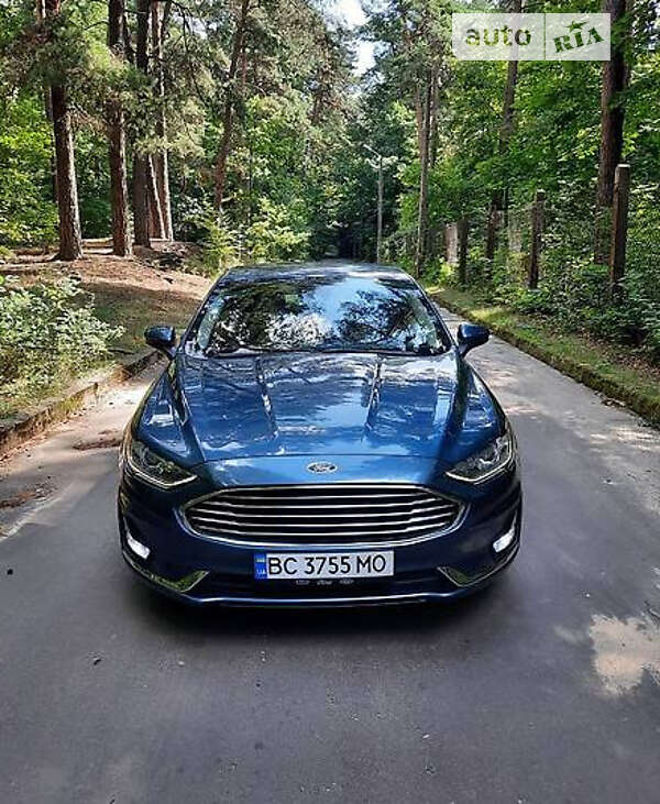 Седан Ford Fusion 2019 в Ивано-Франковске