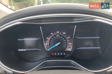 Седан Ford Fusion 2014 в 