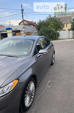 Седан Ford Fusion 2014 в Києві