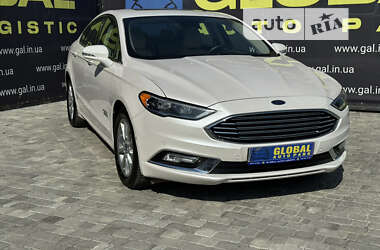 Седан Ford Fusion 2017 в Львові