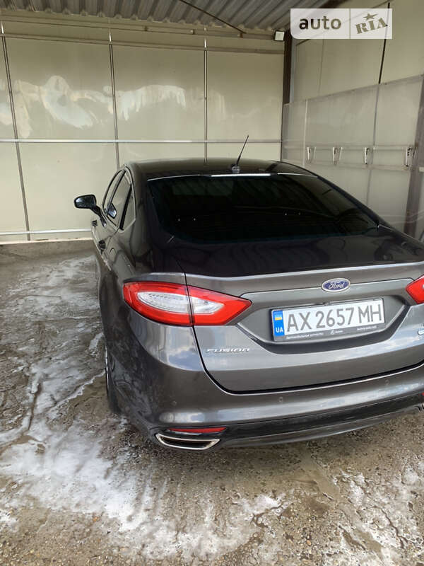 Седан Ford Fusion 2014 в Перещепине