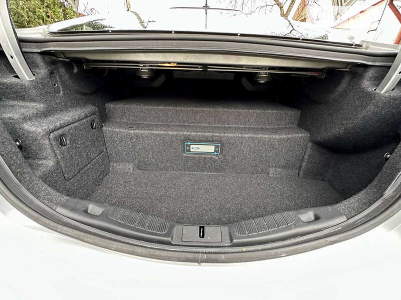 Седан Ford Fusion 2019 в Львове