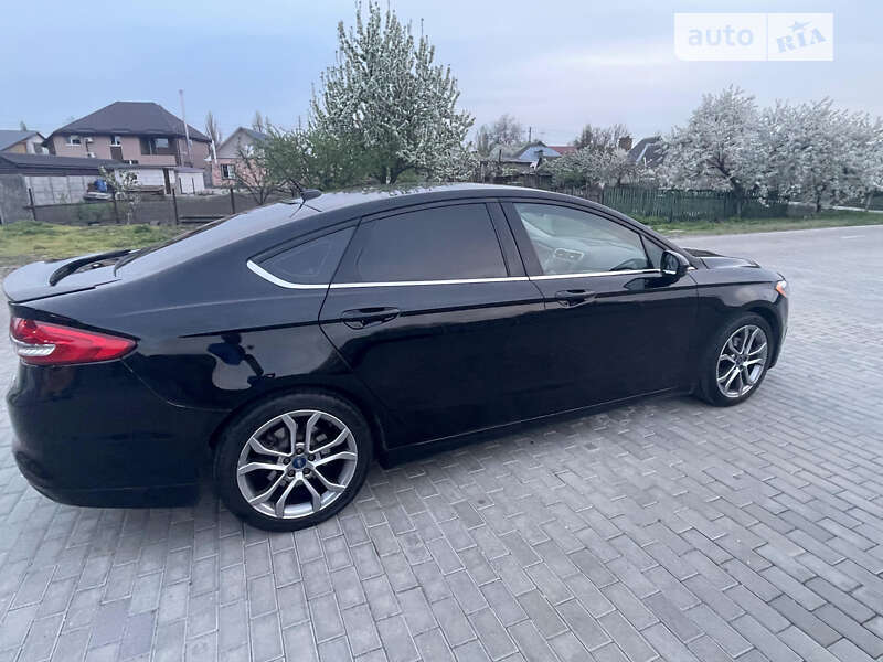 Седан Ford Fusion 2016 в Білій Церкві