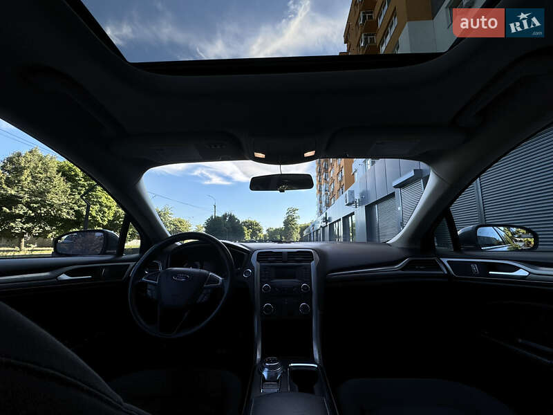 Седан Ford Fusion 2016 в Черкассах