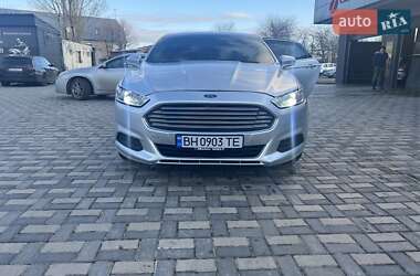 Седан Ford Fusion 2013 в Сарате