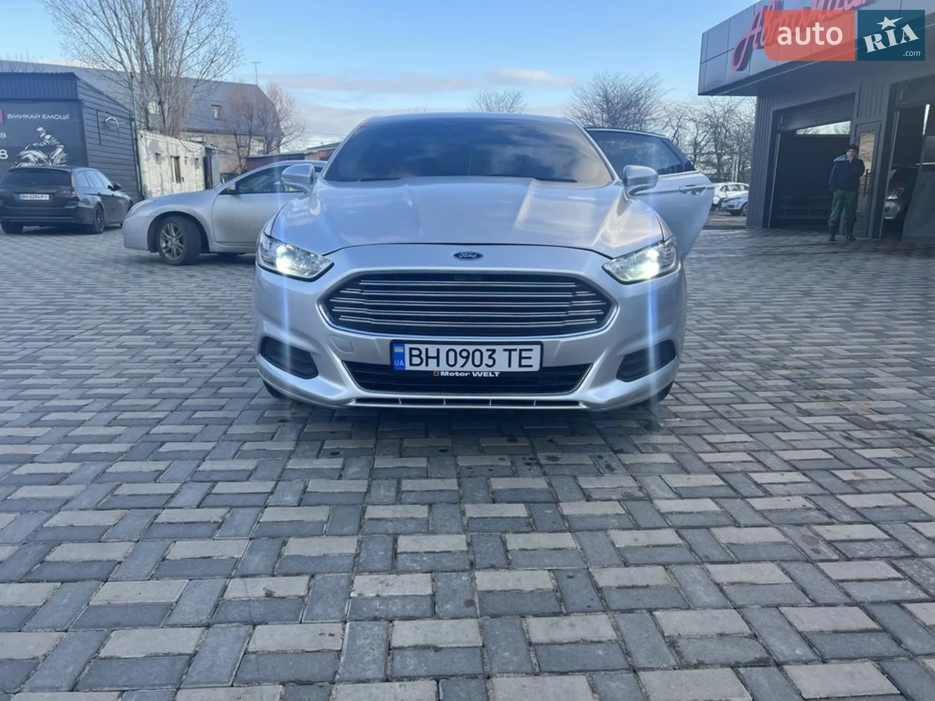 2013 Ford Fusion - мініатюра 2