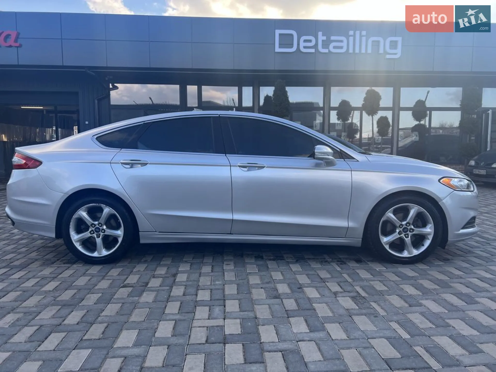 2013 Ford Fusion - мініатюра 8