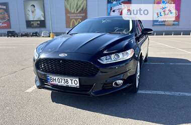 Седан Ford Fusion 2014 в Одесі