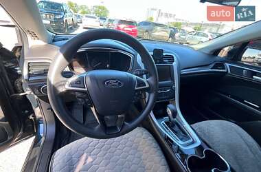 Седан Ford Fusion 2014 в Одесі