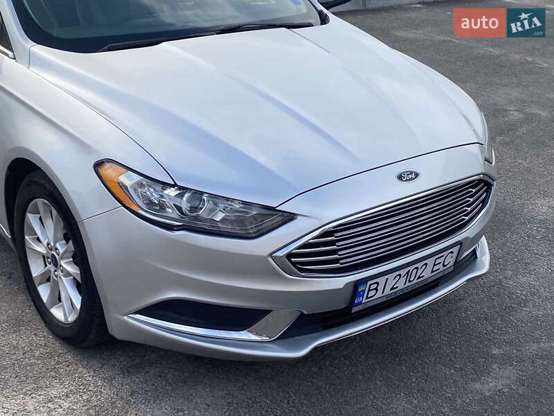 Седан Ford Fusion 2016 в Рівному