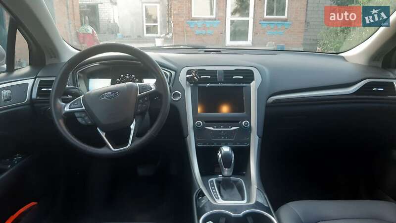 Седан Ford Fusion 2014 в Виннице