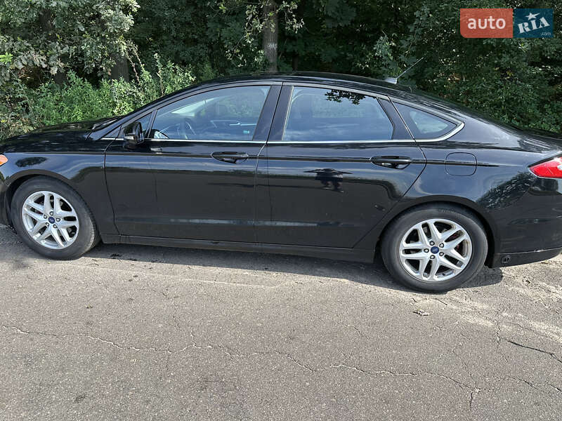 Ford Fusion 2015