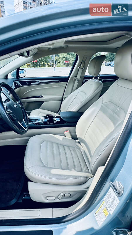 Седан Ford Fusion 2014 в Киеве