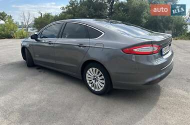 Седан Ford Fusion 2013 в Кривому Розі