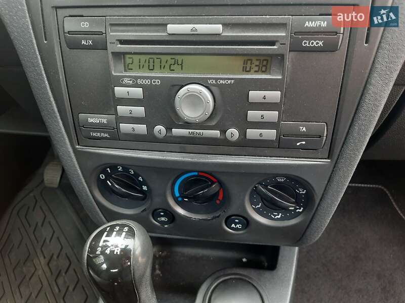 Седан Ford Fusion 2007 в Луцьку