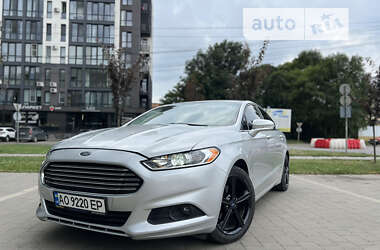 Седан Ford Fusion 2016 в Ужгороде