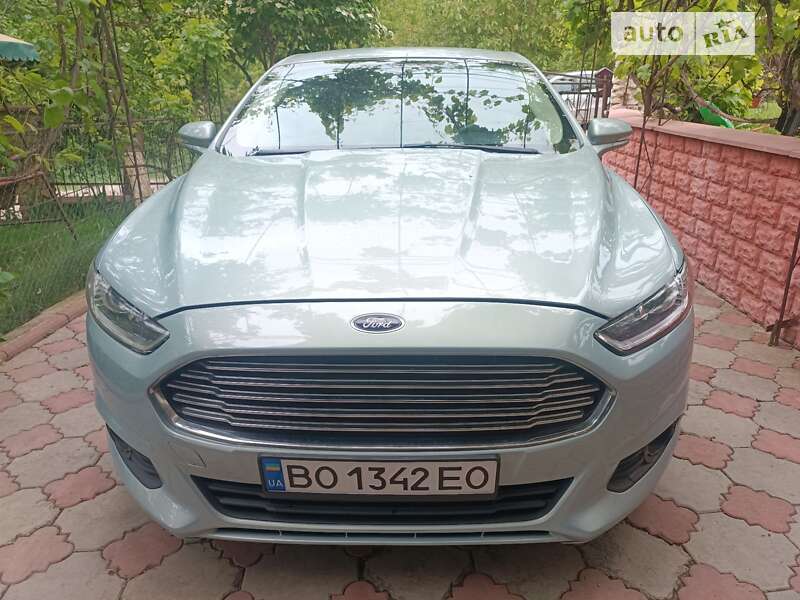 Седан Ford Fusion 2013 в Тернополе