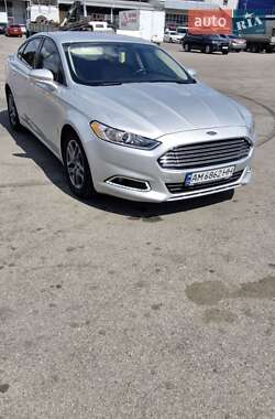 Седан Ford Fusion 2015 в Днепре